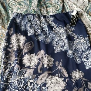 NYCC pencil skirt size large navy white